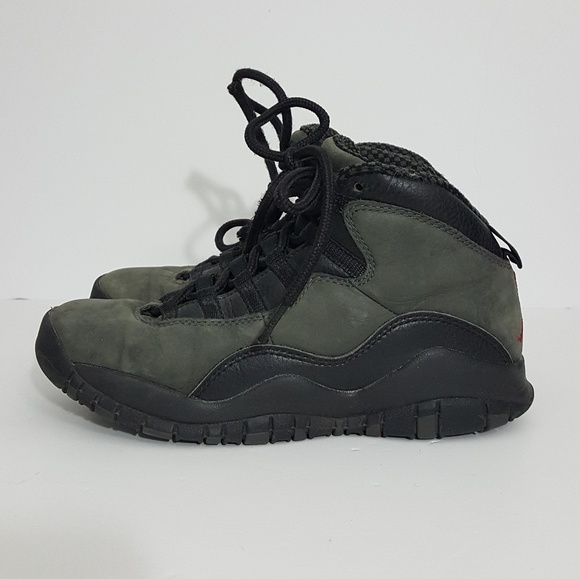 Jordan Other - Air Jordan 10 Shadow size 4y